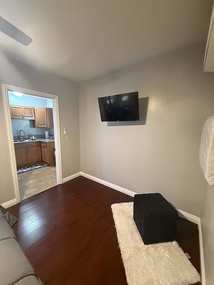 Furnished Finder property 918596_1 photo 7