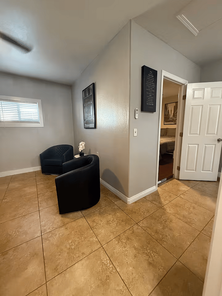 Furnished Finder property 918596_1 photo 6