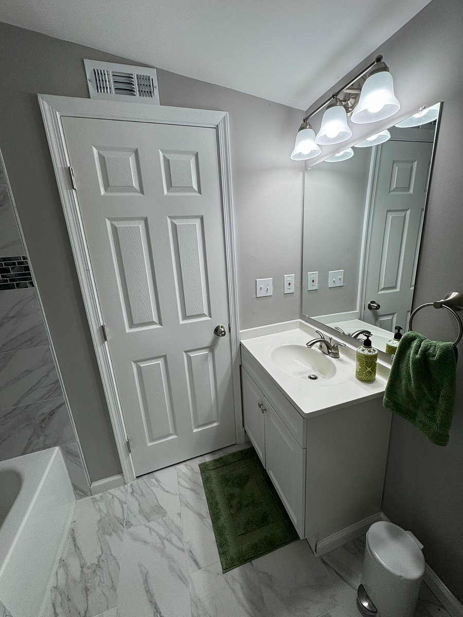 Newly renovated bathroom.