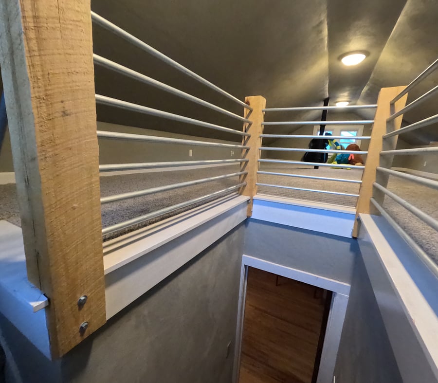 Addition unfurnished loft space