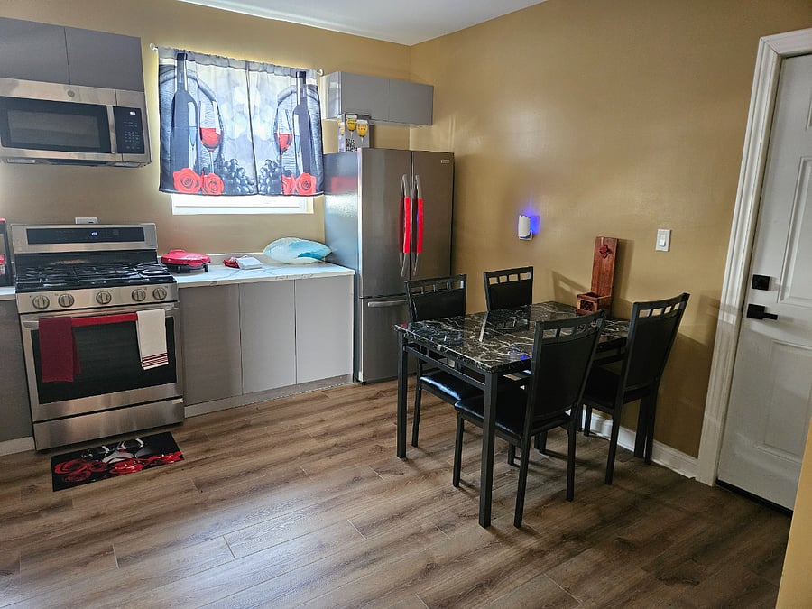 Furnished Finder property 918672_1 photo 9