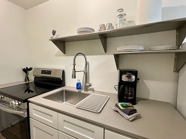 Apartment 8