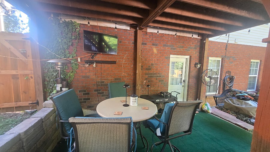 Outdoor seating