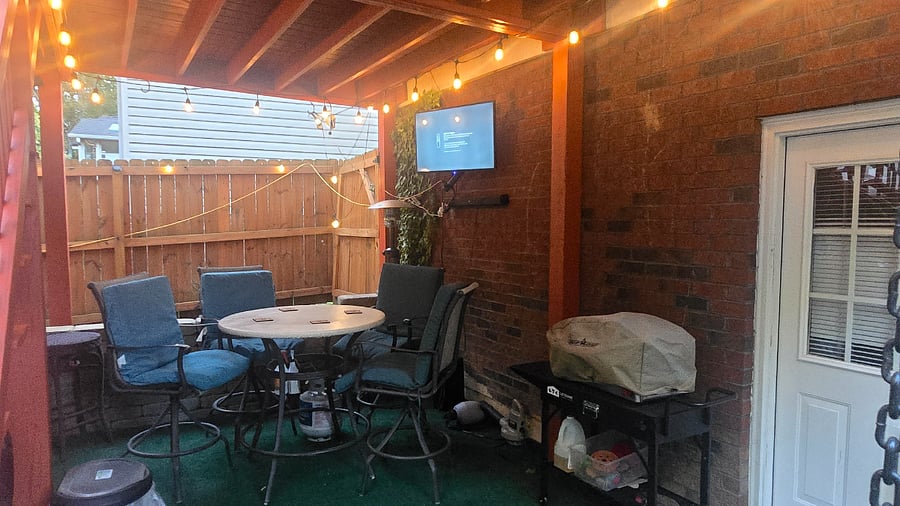Outdoor seating