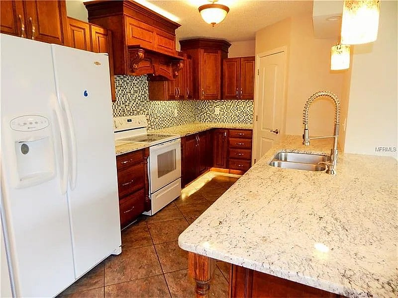 Furnished Finder property 919250_1 photo 10