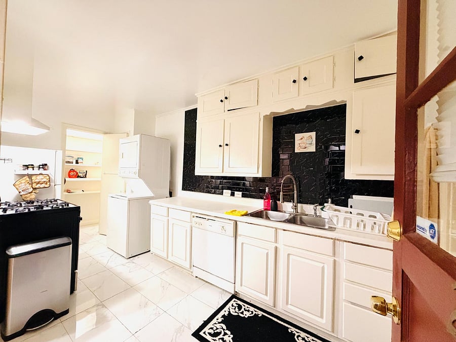 Apartment 2 Kitchen