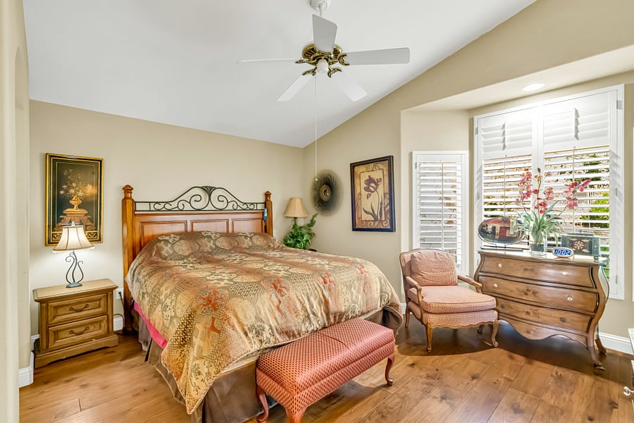 Private Master Bedroom 