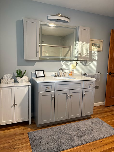 Main bathroom