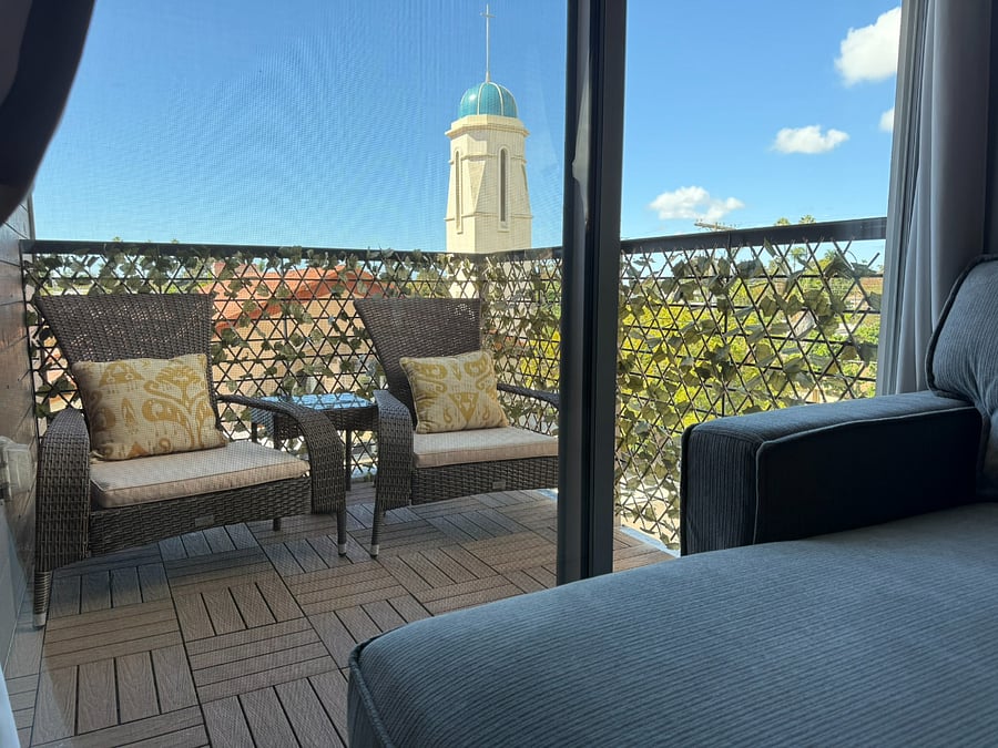Upper Bedroom, Private Balcony