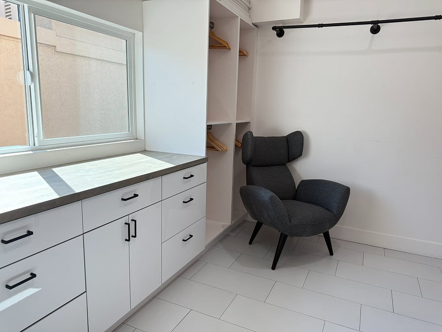 Primary Bedroom Closet