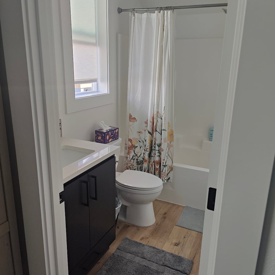Full bathroom