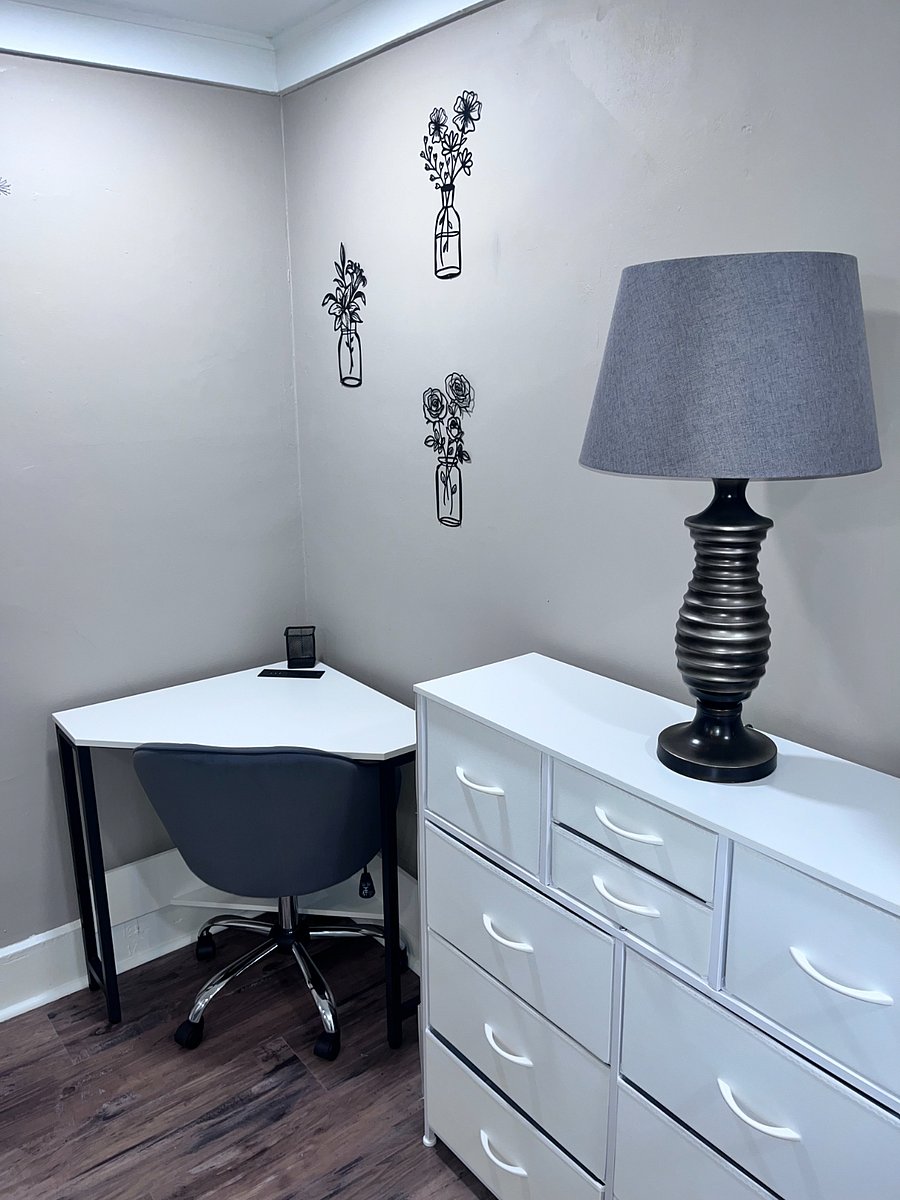 Dedicated work desk with built-in outlet