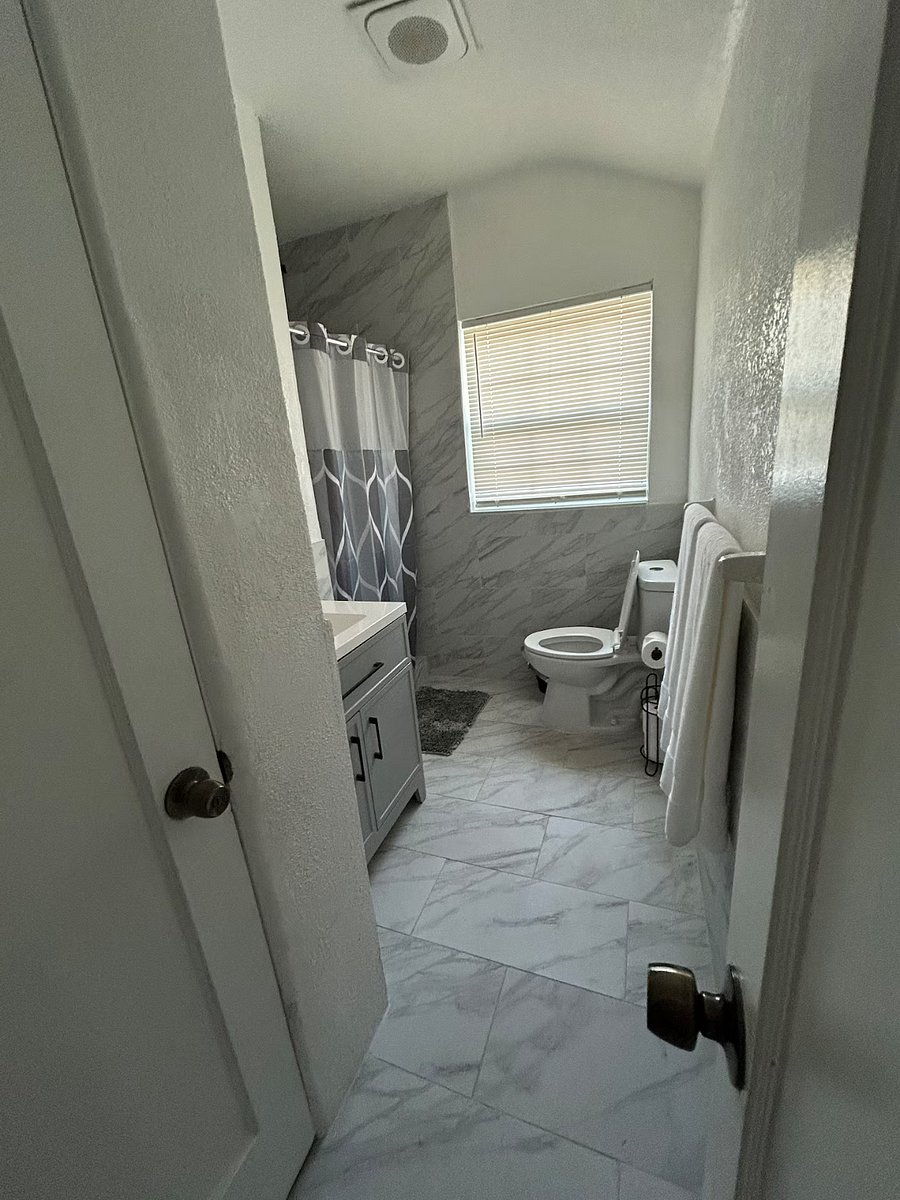 Furnished Finder property 919919_1 photo 23