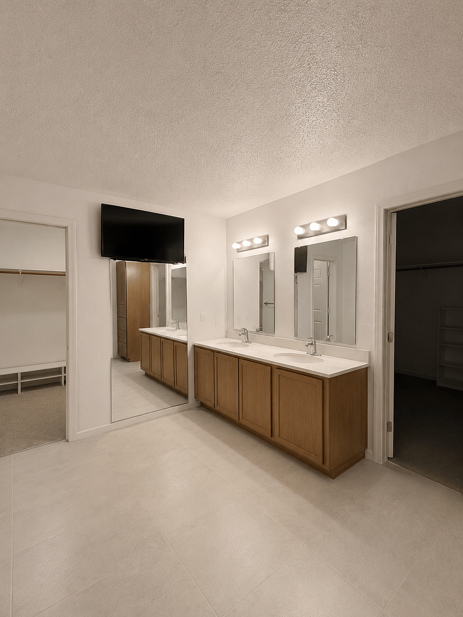 Master En-Suite