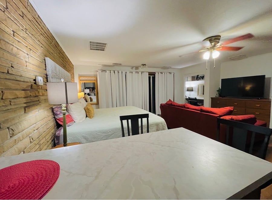 Furnished Finder property 920110_1 photo 15