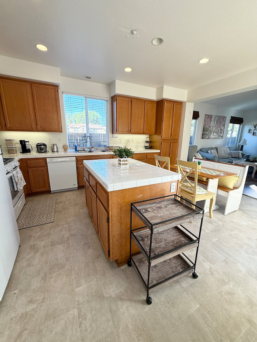 Furnished Finder property 920123_1 photo 24