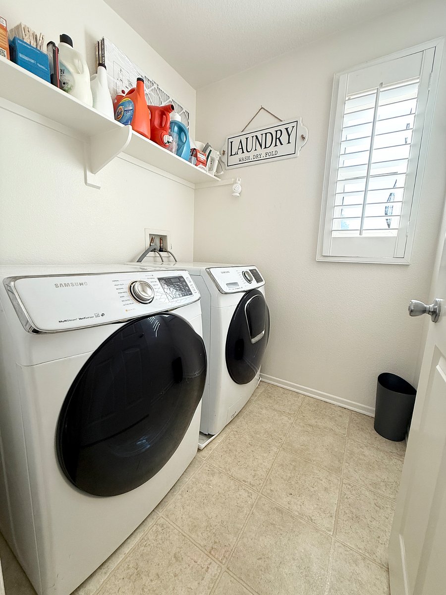 In-unit laundry