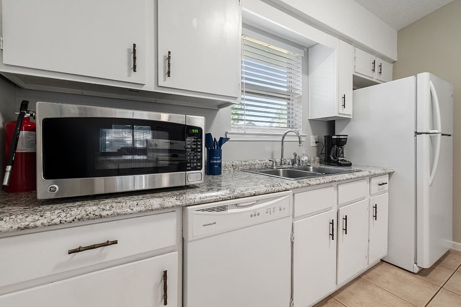Furnished Finder property 920145_1 photo 17