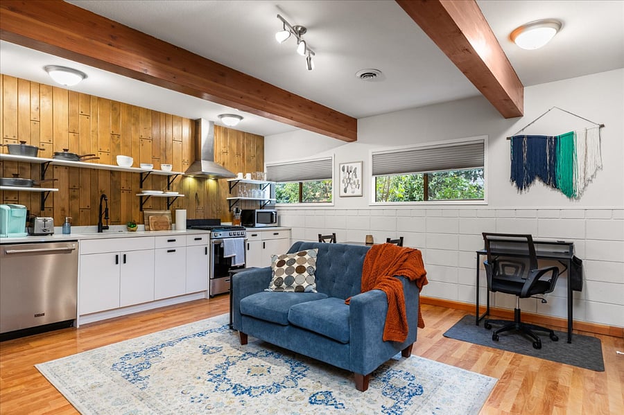 Furnished Finder property 920165_1 photo 6