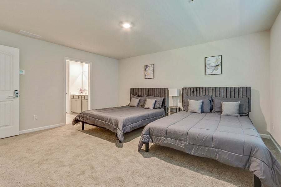 Furnished Finder property 920168_1 photo 11