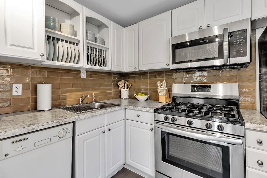 Furnished Finder property 920169_1 photo 9