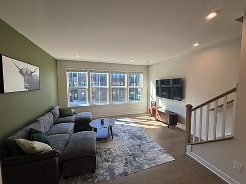 Furnished Finder property 920175_1 photo 11