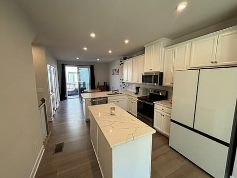 Furnished Finder property 920175_1 photo 20