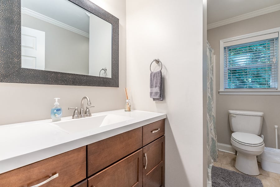 Second Floor - Full Bathroom
