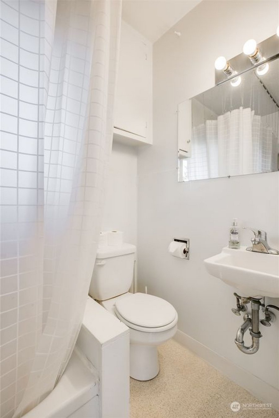 Furnished Finder property 920188_1 photo 7