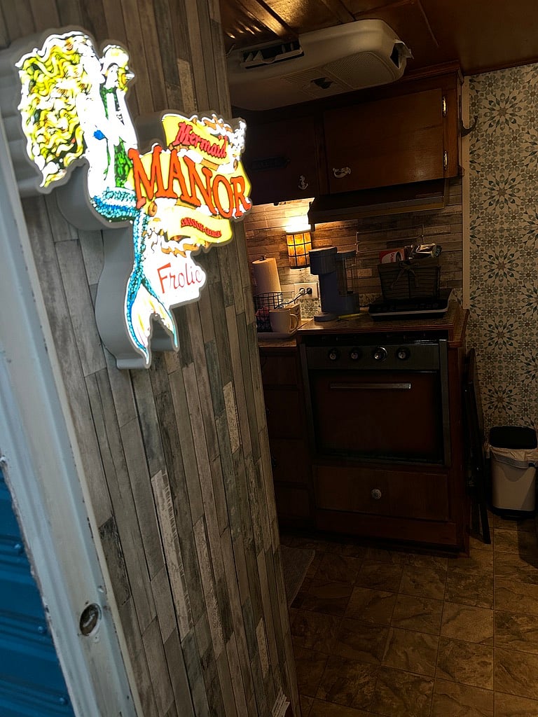 Furnished Finder property 920198_1 photo 65