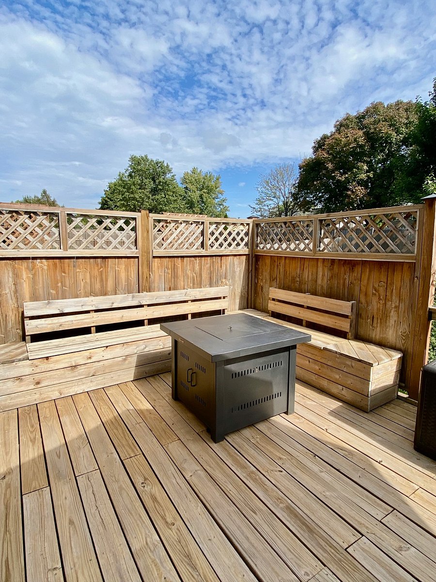 Deck and Gas Fire Pit