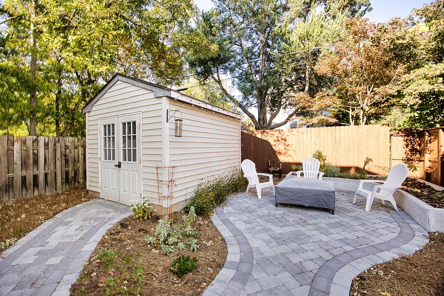 Shed is not for guest use, but the firepit is.  Enjoy evenings socializing around the fire with new friends.