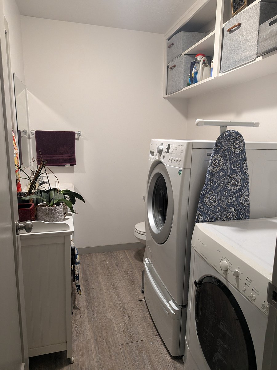 Laundry/ Half bath