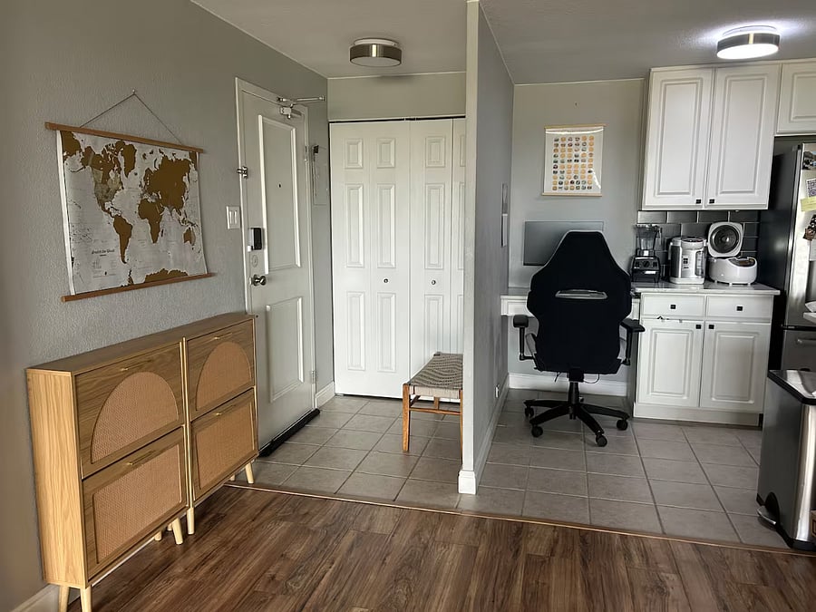 Entry and Workstation