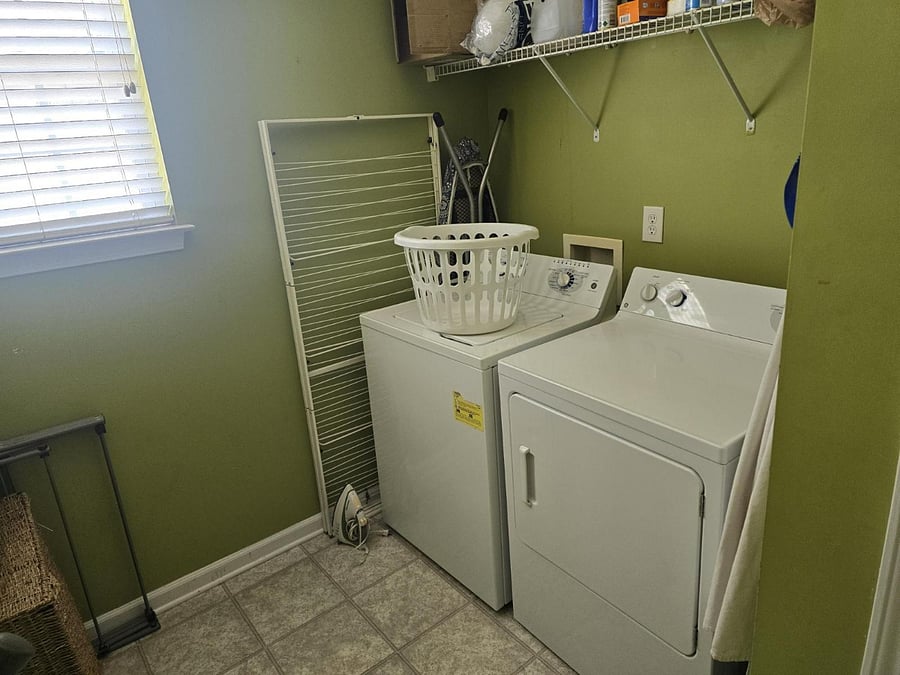 Washer & dryer in unit