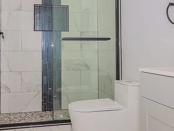 Furnished Finder property 920496_1 photo 16