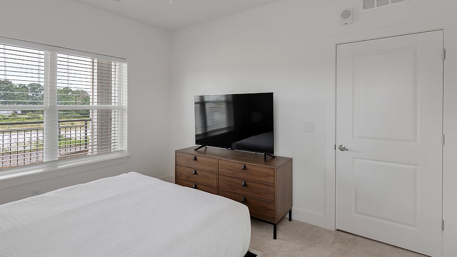 Furnished Finder property 920553_6 photo 14
