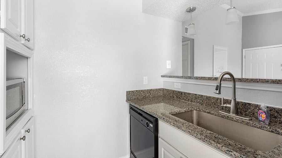 Furnished Finder property 920558_1 photo 6