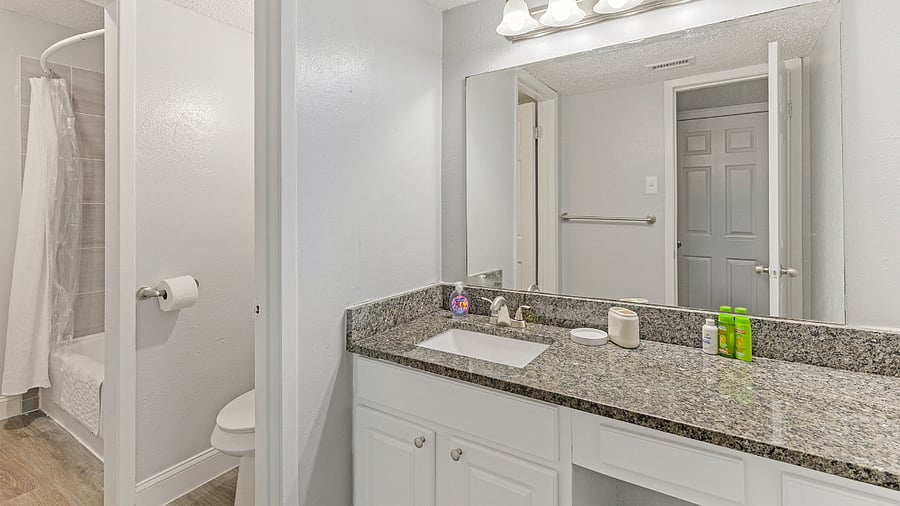 Furnished Finder property 920558_3 photo 16