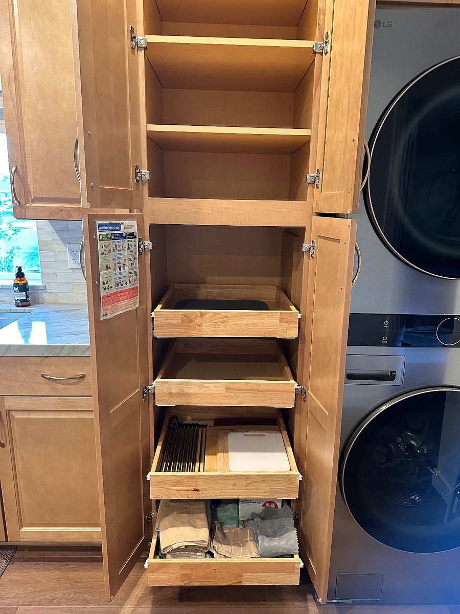 rollout pantry shelves (4 lower roll out and 4 higher shelves of pantry)