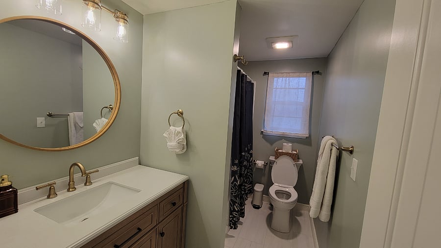 Upstairs Bath