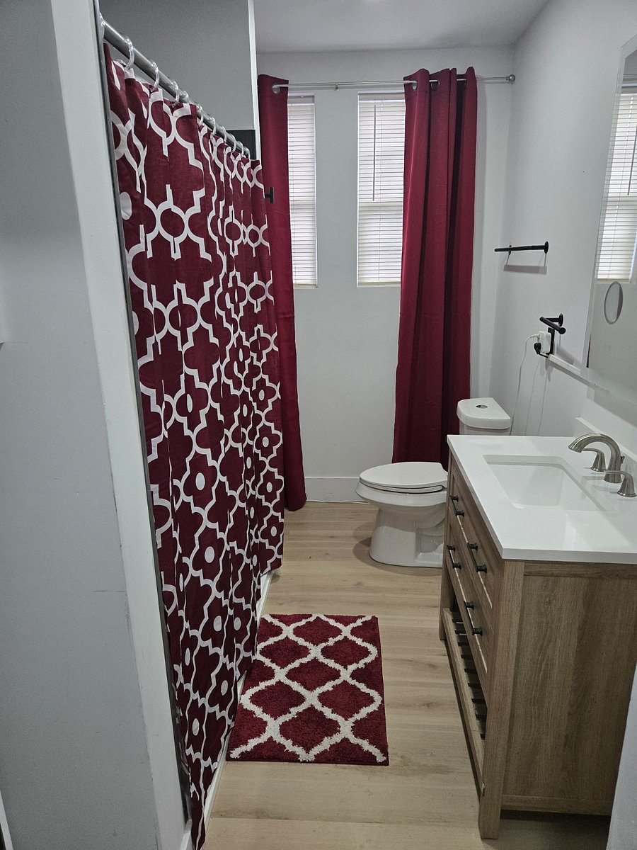 Bathroom with Shower, Bidet, and TV