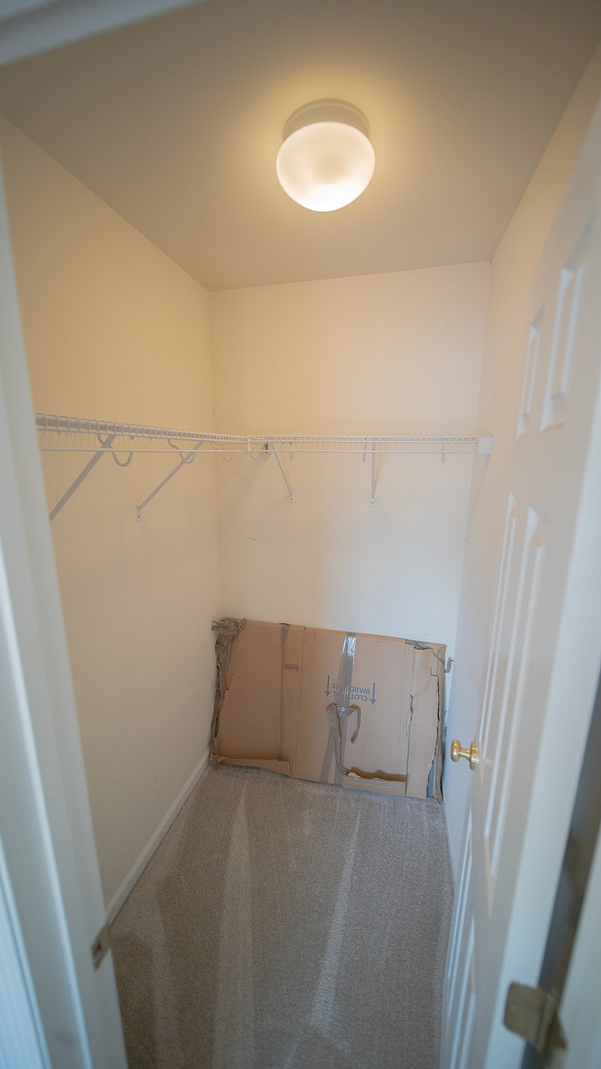 Room 2 Closet