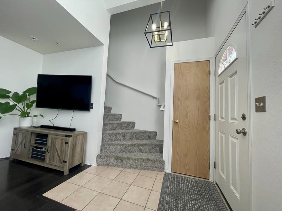 Furnished Finder property 920673_1 photo 9