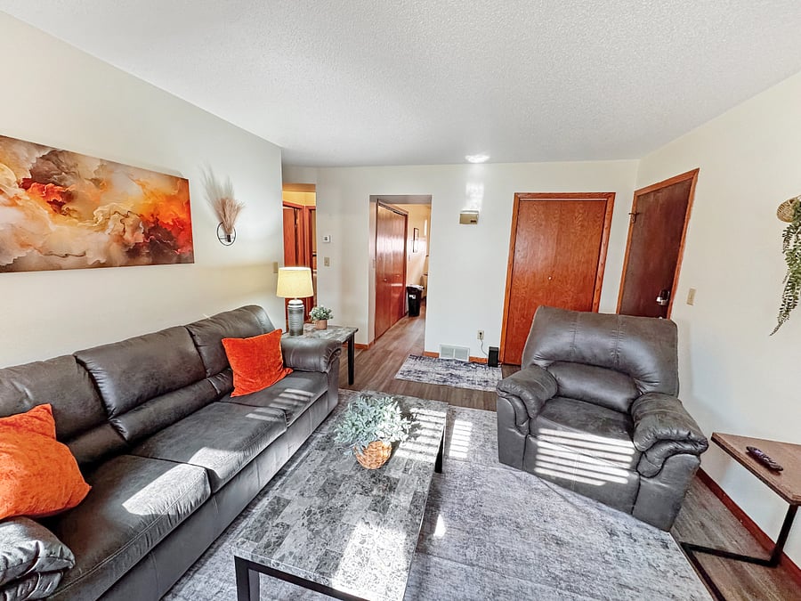 Furnished Finder property 920691_1 photo 2