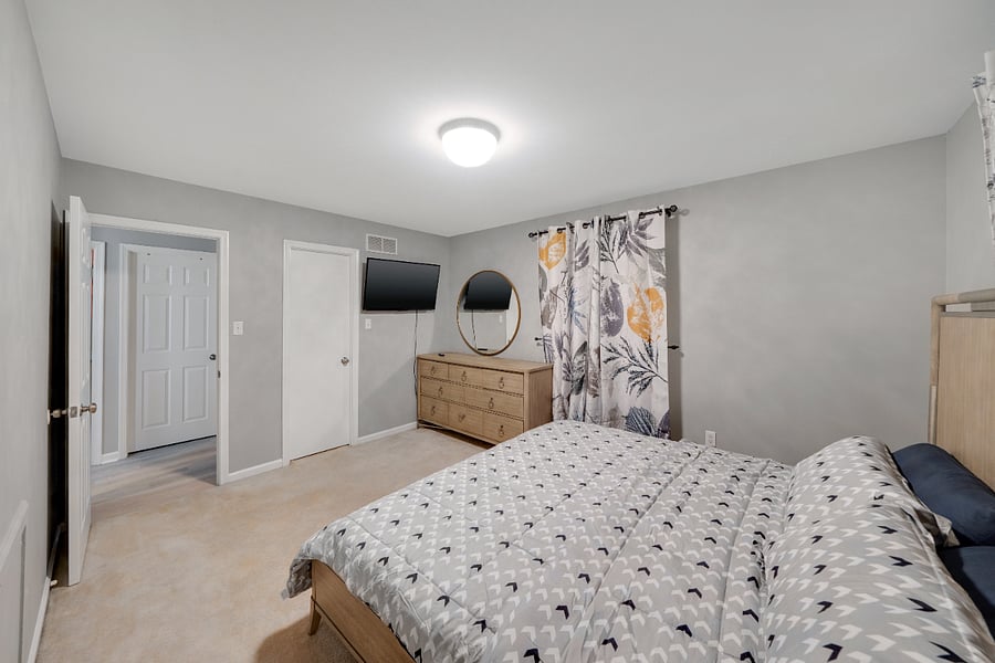 Master Bed Room