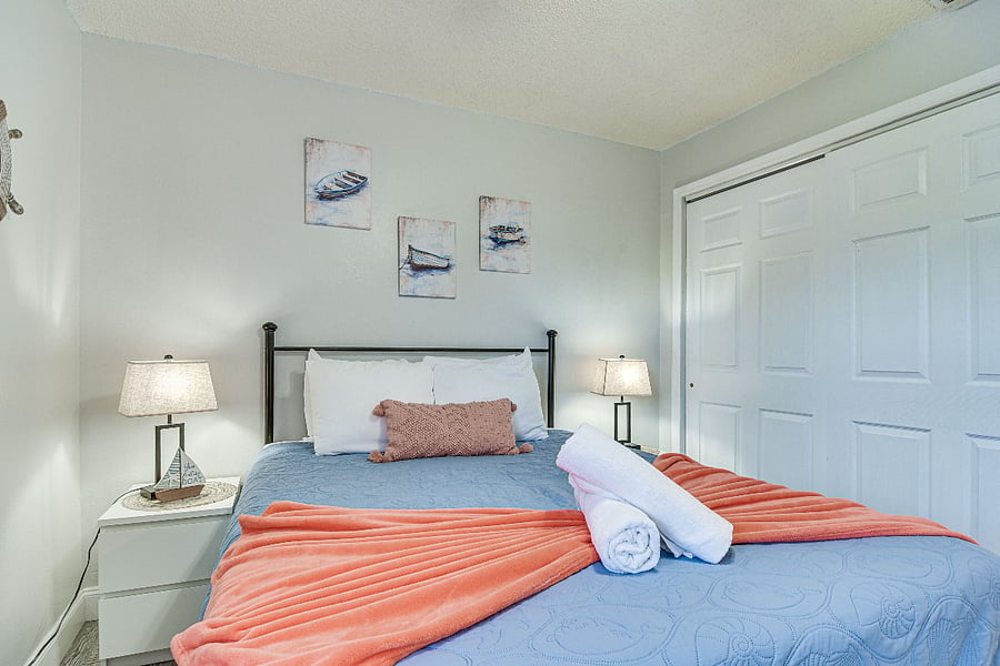 2nd Bedroom