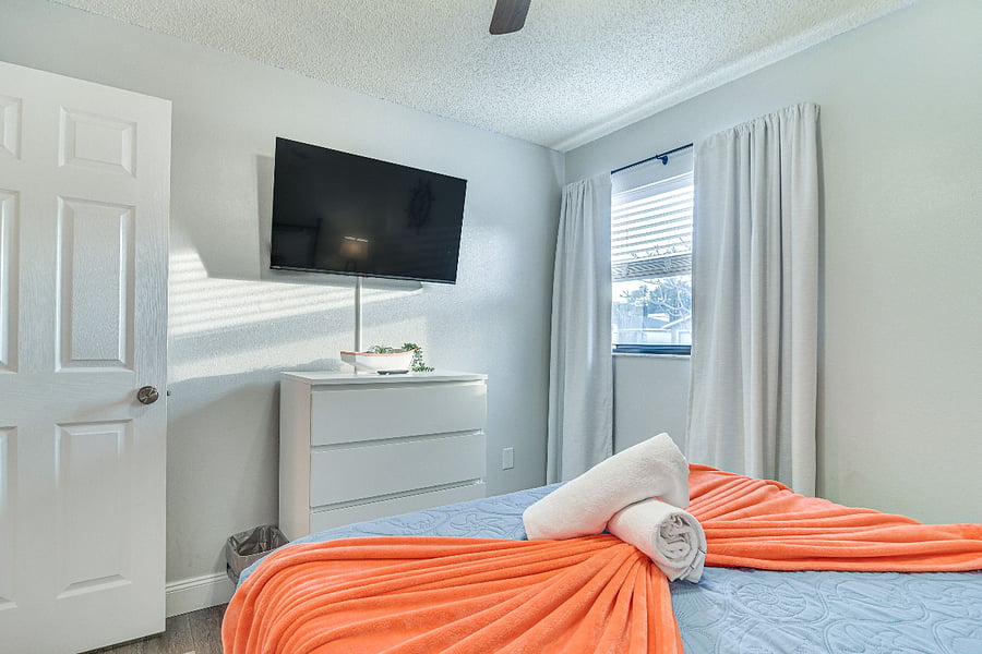 2nd Bedroom