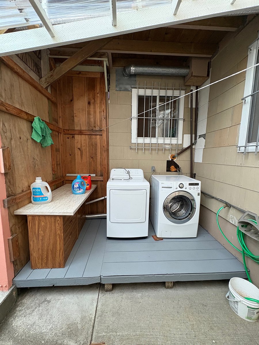 Private washer & dryer