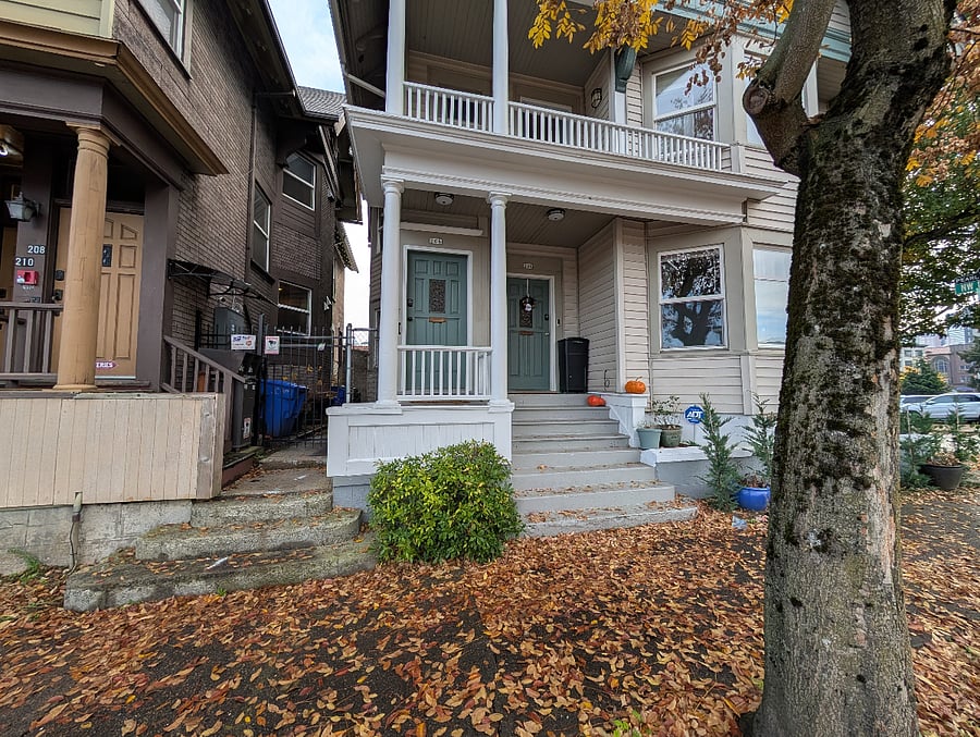 Shared unit entry (left door)
